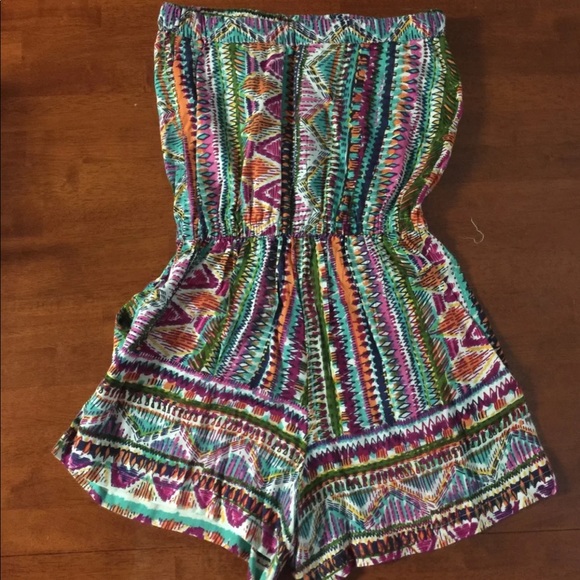 Tribal print romper - Picture 4 of 4